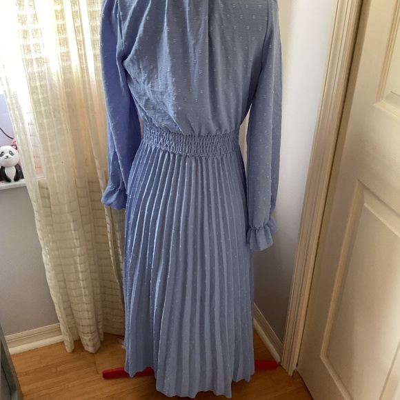 Light Blue Dress Size S - Picture 2 of 4